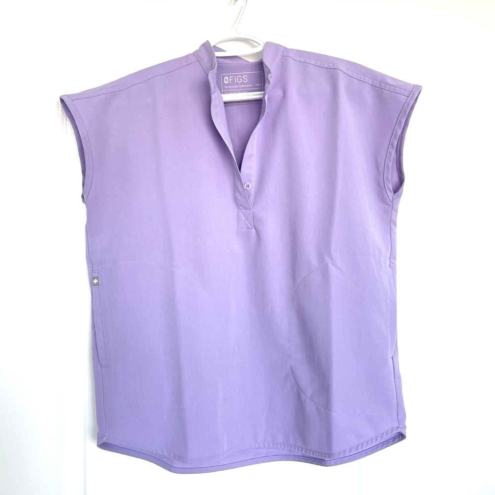 Figs Lavender Dew Rafaela Scrub Top